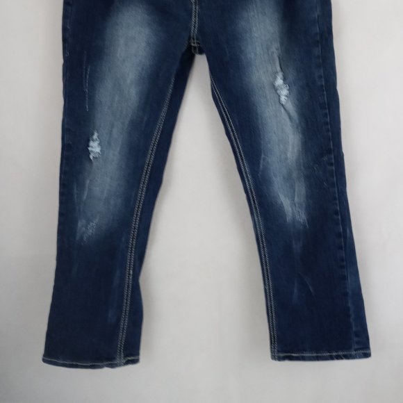 Red Rivet White Washed Ripped Capri's Size 11 - Picture 3 of 11